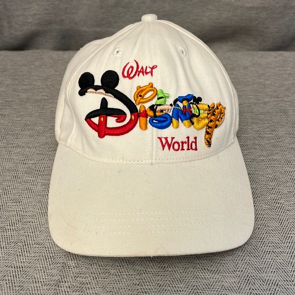 Disney Other - 2003 Walt Disney World Resort Embroidered 3D Snapback Hat - Unisex